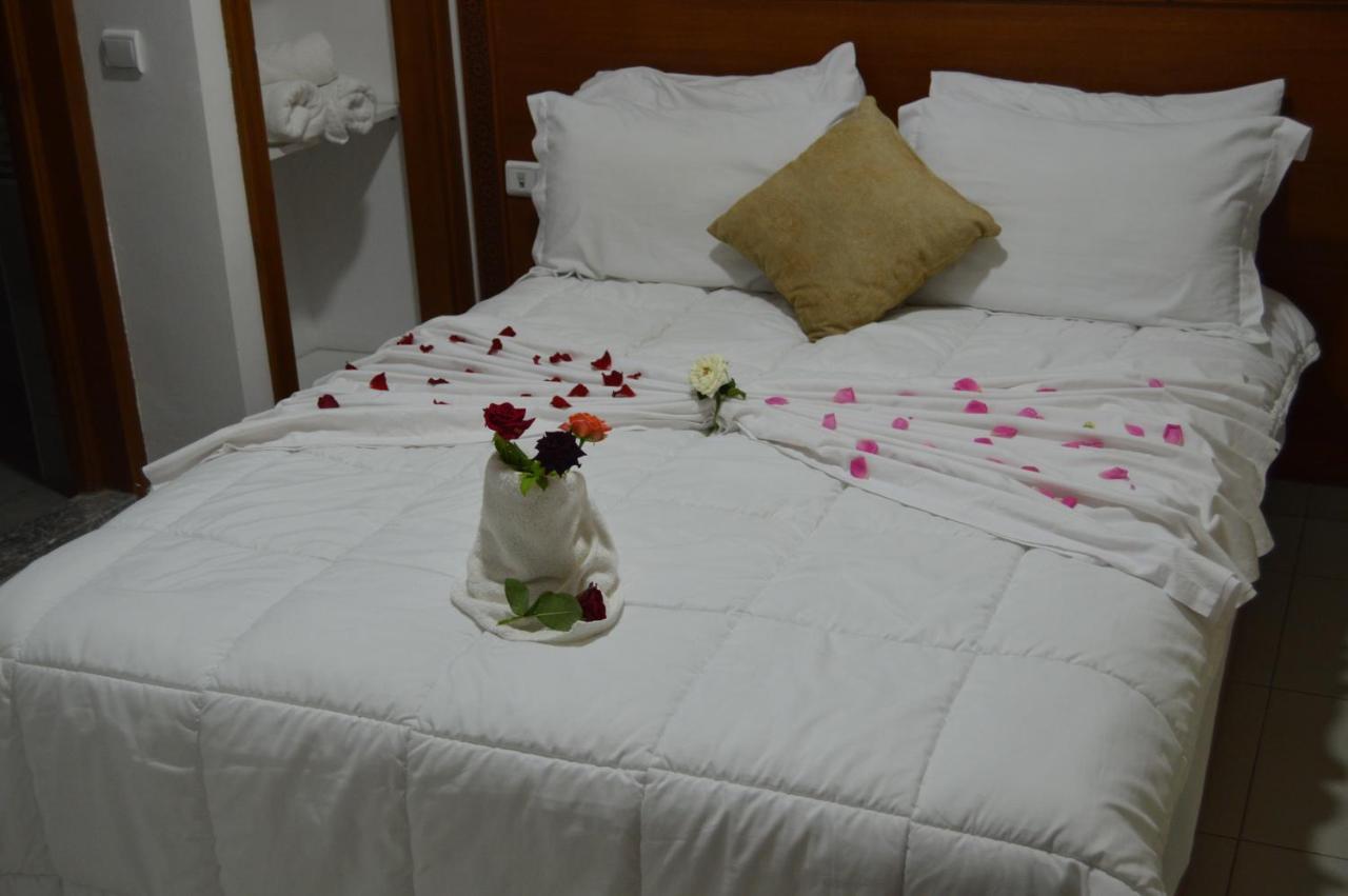 Hotel Zahrat Souss -Inezgane Экстерьер фото